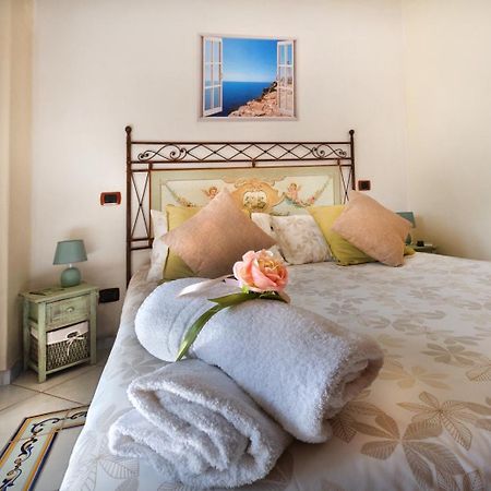 La Finestra Sul Mare Bed & Breakfast Ischia Ngoại thất bức ảnh