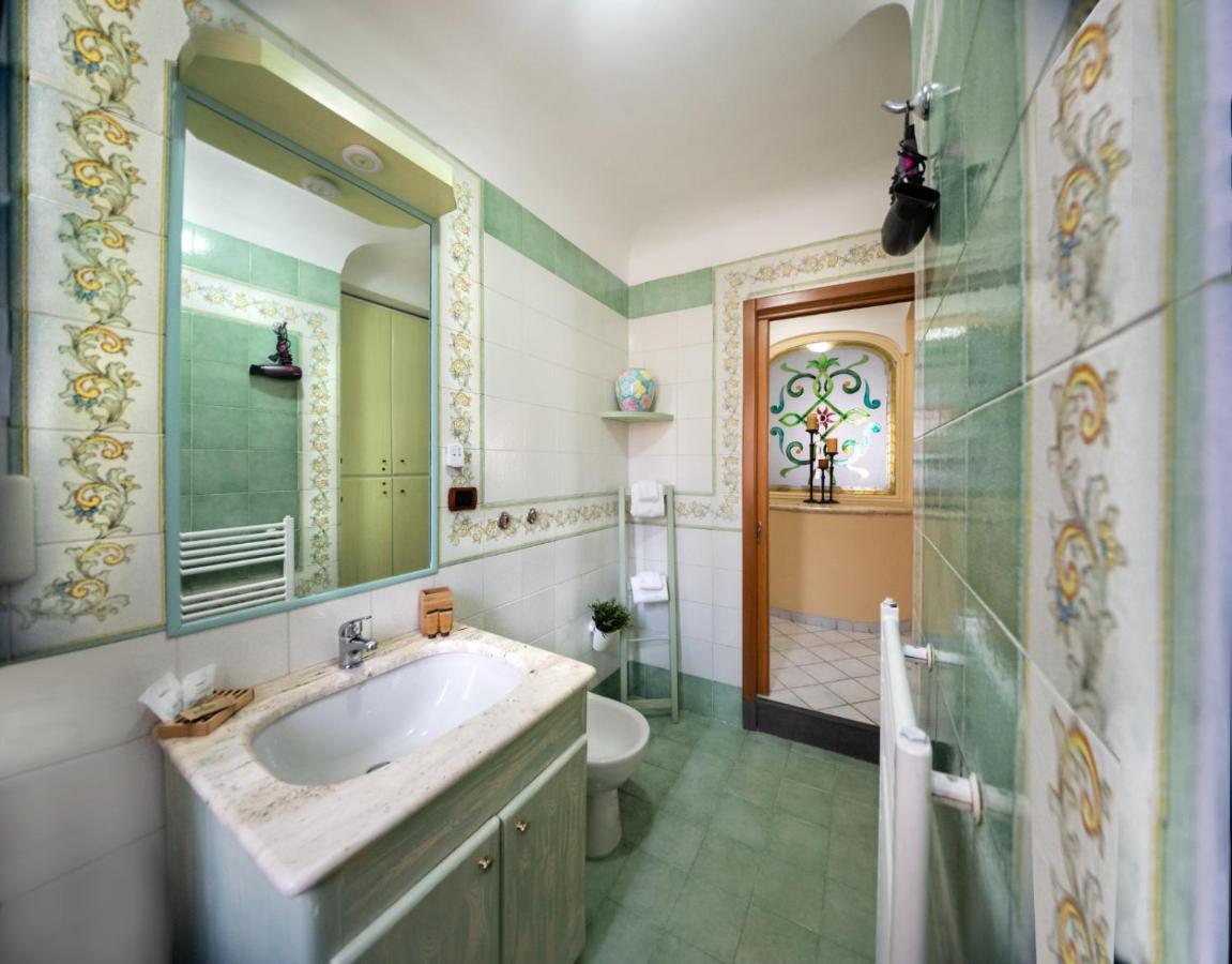 La Finestra Sul Mare Bed & Breakfast Ischia Ngoại thất bức ảnh