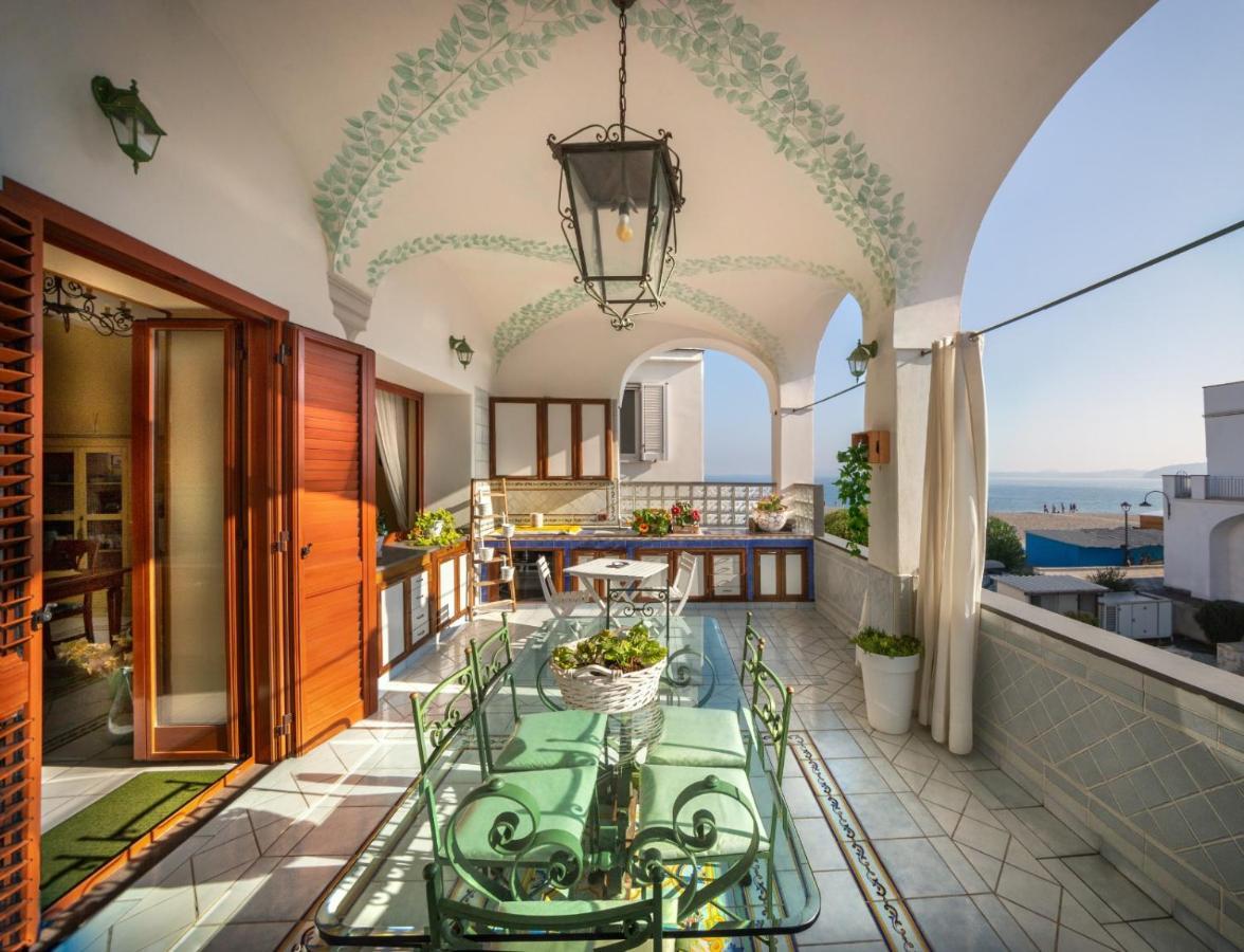 La Finestra Sul Mare Bed & Breakfast Ischia Ngoại thất bức ảnh