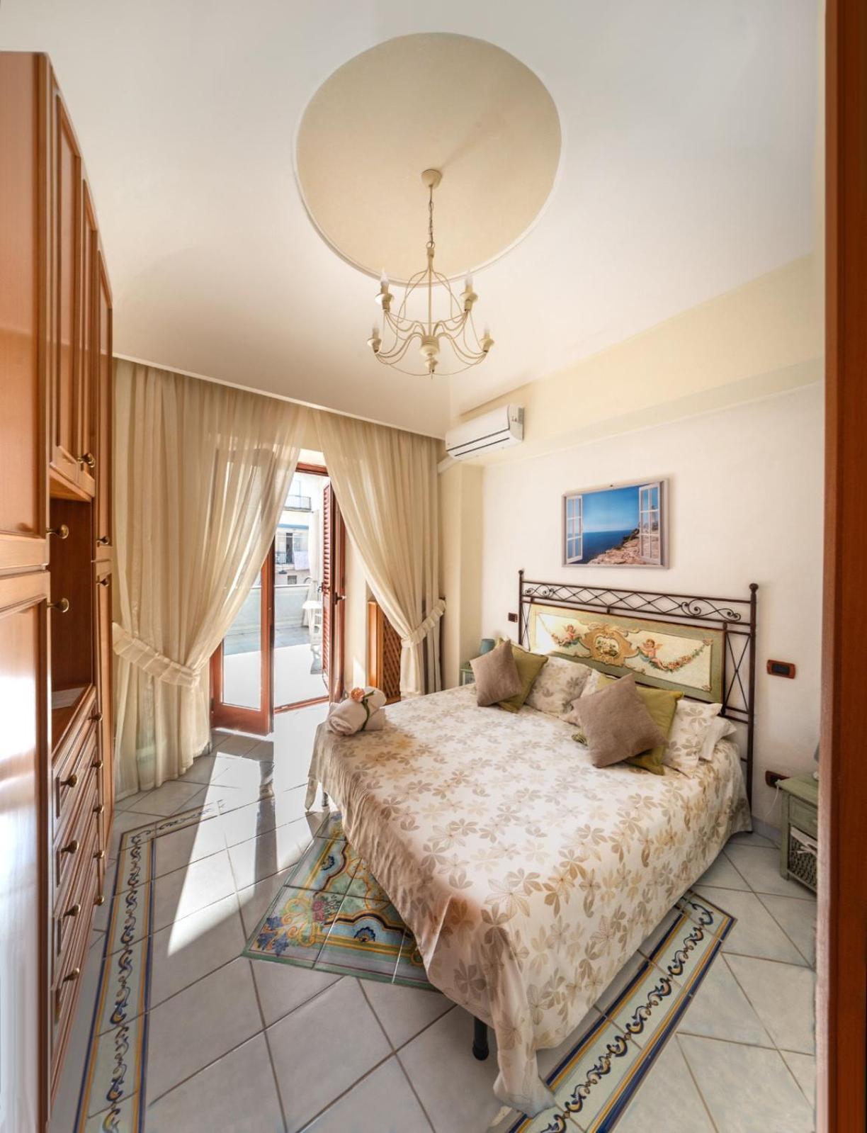 La Finestra Sul Mare Bed & Breakfast Ischia Ngoại thất bức ảnh