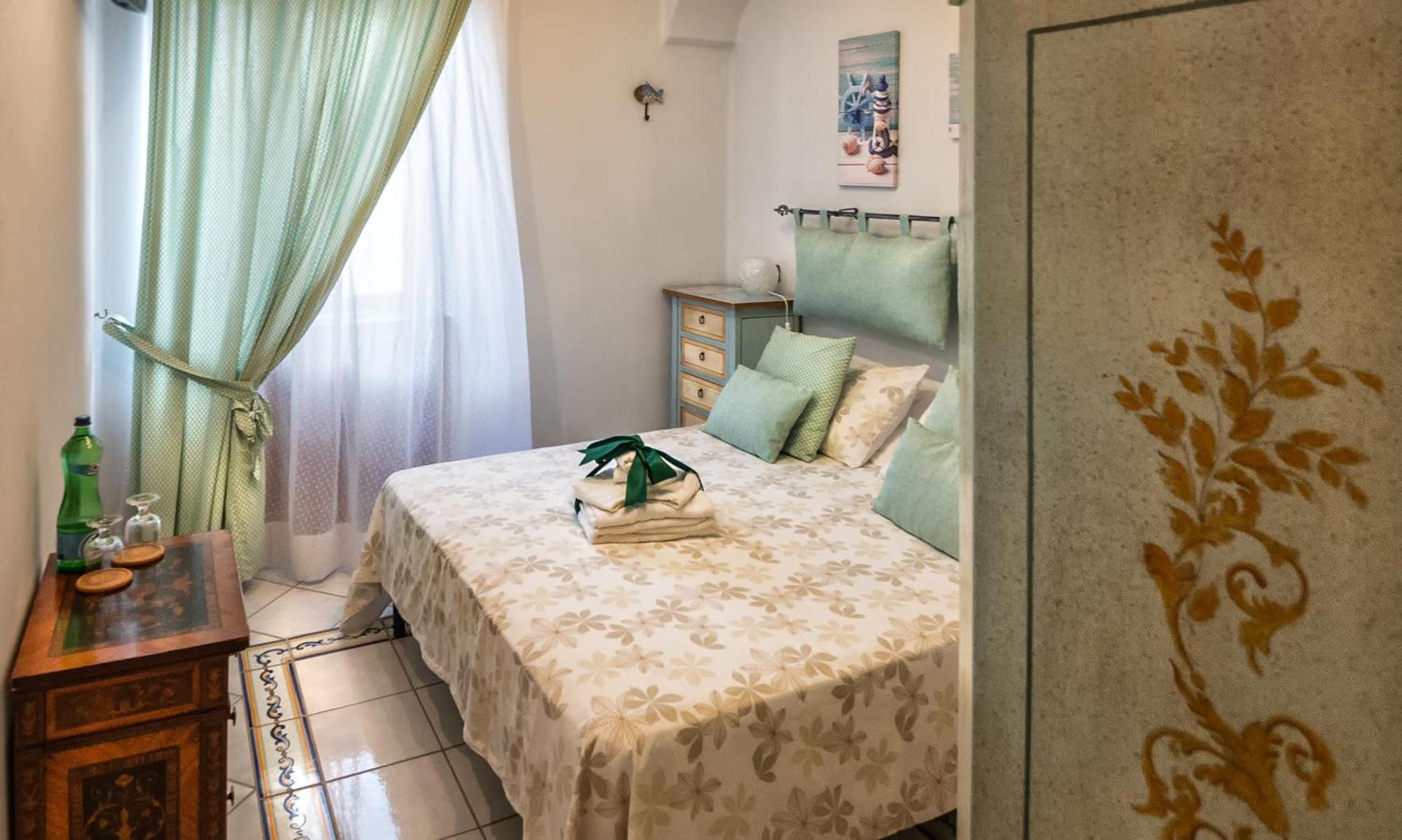 La Finestra Sul Mare Bed & Breakfast Ischia Ngoại thất bức ảnh